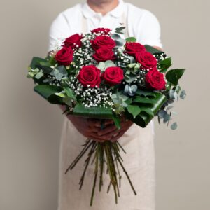 Hand-tied Roses (Premium)