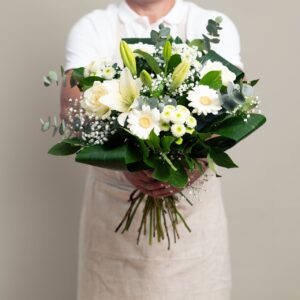 Hand-tied Whites (Medium)